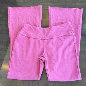 Urban Outfitters Pink Flare Sweat Active Pants. Womens Size M. Inseam: 33 inches